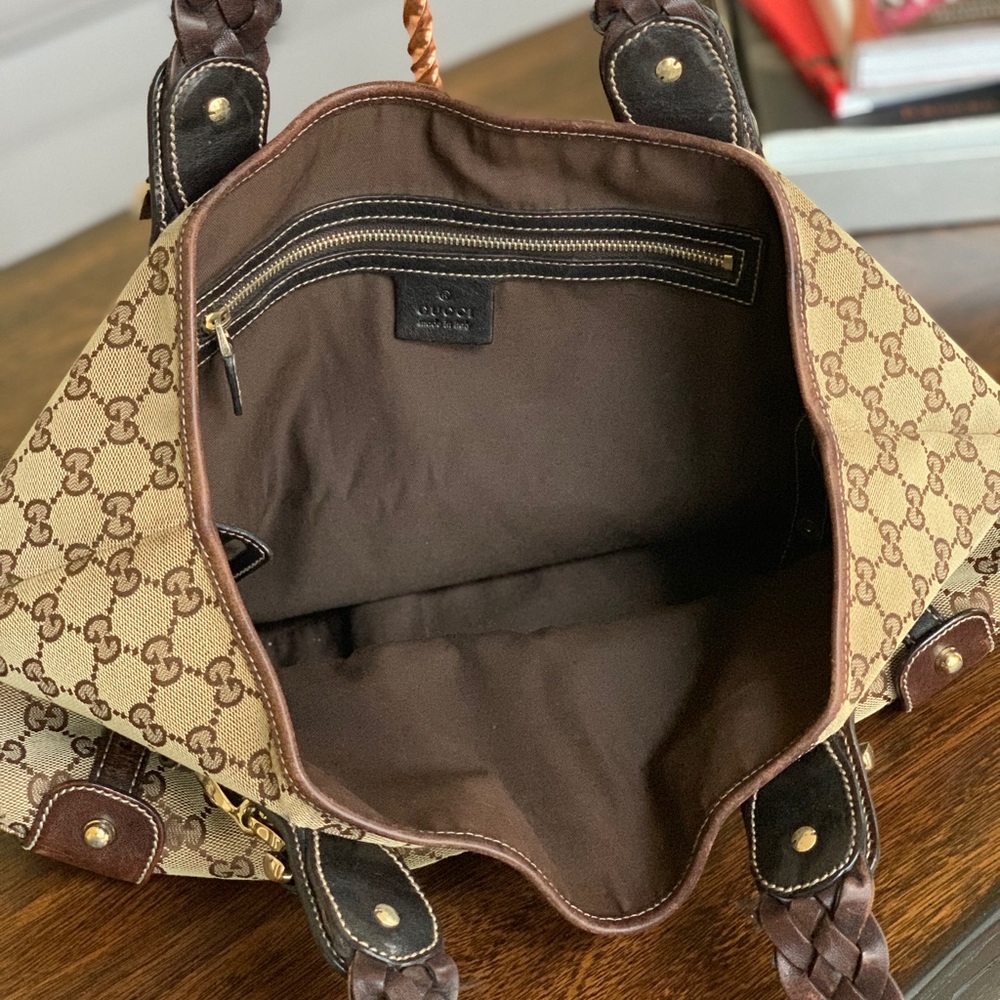 AUTHENTIC Gucci Hobo Handbag - Picture 3 of 3